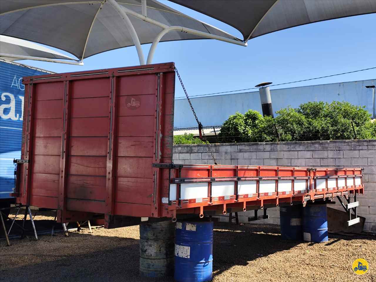 CARROCERIA SOBRE CHASSI  TOCO CARGA SECA Sumaré Caminhões SUMARE SÃO PAULO SP